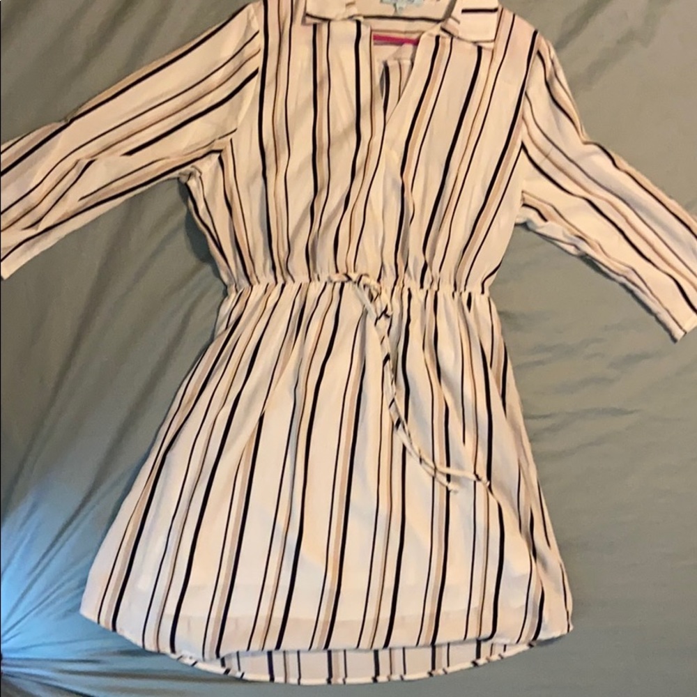 She + Sky 1X White with black & beige stripe dress